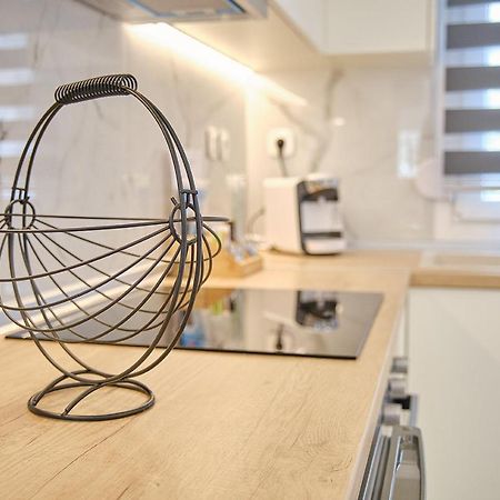 Elegant Central Apartment Veria - Με Ενδοδαπέδια Θέρμανση!!! Экстерьер фото