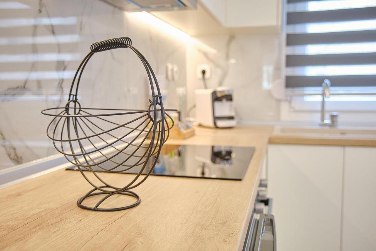 Elegant Central Apartment Veria - Με Ενδοδαπέδια Θέρμανση!!! Экстерьер фото